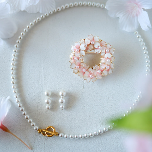 【限時福袋】畢業/入學典禮日常使用櫻花貝殼珍珠3件套胸針項鍊耳環/耳環 第13張的照片