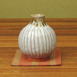 しのぎミニ花瓶（なまこ釉） 2枚目の画像