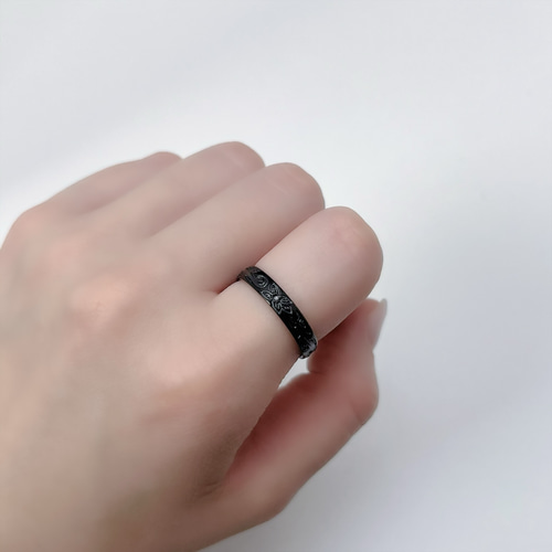 幸せのお守りリング＊* ハワイアン 2カラー リング ブラック 幸せ 指輪