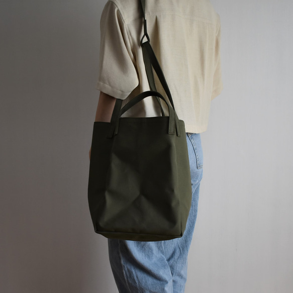 DROP SHOULDER TOTE BAG（オリーブ / カーキ） 14枚目の画像