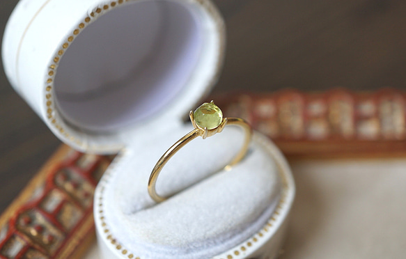 【４mm】宝石質 ペリドット Ring 〈18kgp〉 2枚目の画像