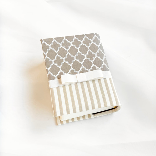 usagi3　聖書カバー　讃美歌カバー　こどもさんびかカバー　濃紺　男の子 手刺繍 聖書カバー 讃美歌カバー こどもさんびか 文庫本 濃紺