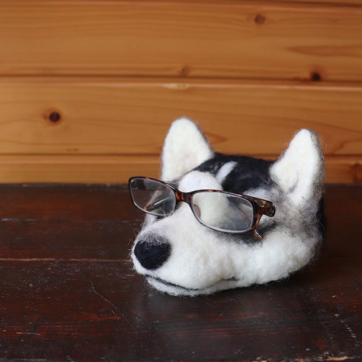 めがね置き犬【シベリアンハスキー】しお