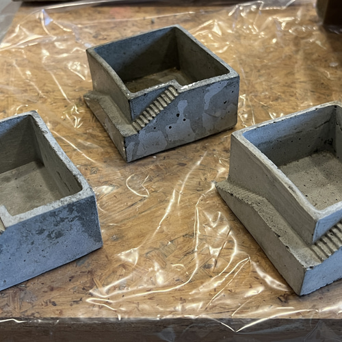 階段のある植木鉢 その他インテリア雑貨 log 通販 7939248｜Creema