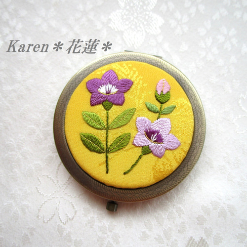 kei様　花の刺繍アート M.K. 金色フレーム kei様 花の刺繍アート M.K. 金色フレーム kei様 花の刺繍アート M.K.