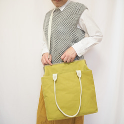A4サイズもラクラク収納！帆布のがまぐち3wayリュックサック≪ヒワグリーン≫ 13枚目の画像