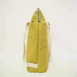 A4サイズもラクラク収納！帆布のがまぐち3wayリュックサック≪ヒワグリーン≫ 5枚目の画像