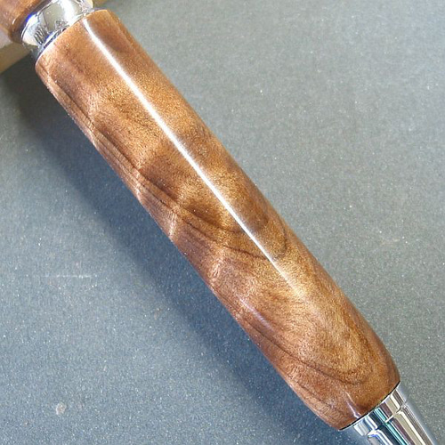 杉】木軸ボールペン 金襴杢が綺麗【即日発送】 ☆シャープペンに変更可