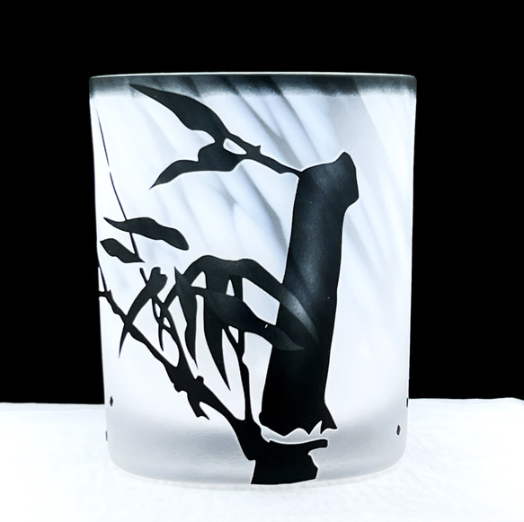 竹のロックグラス 黒　～流れ雲シリーズ～2 4枚目の画像