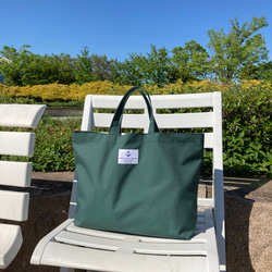 プチトートバッグ（深緑）　防水ナイロンでとっても軽くて使いやすい♪プールバッグや保育園バッグに　深緑 1枚目の画像