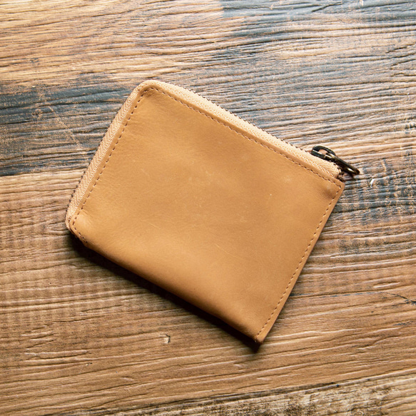 在庫限りのアウトレットSALE】断捨離のいらない小さな財布 二つ折り