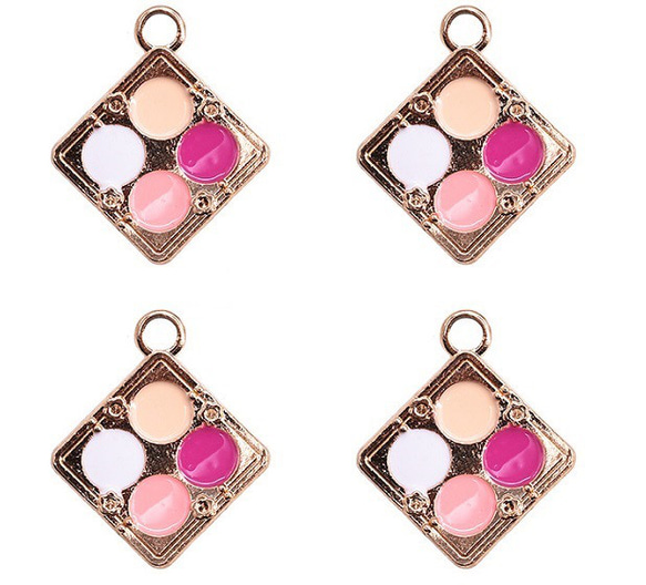 1個 化粧品 チャーム アクセサリーパーツ メタルチャーム