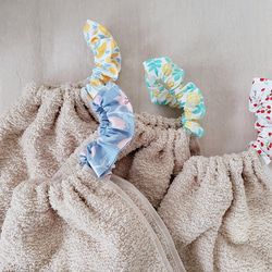 タオルエプロン　4枚セット　カラフル　おりこうタオル　タオルスタイ　入園準備 4枚目の画像