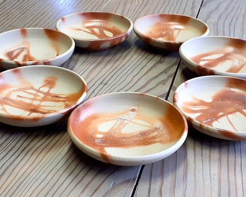 備前焼 緋襷大皿 作家物 光沢感、緋襷の表情が美しい逸品！ 工芸