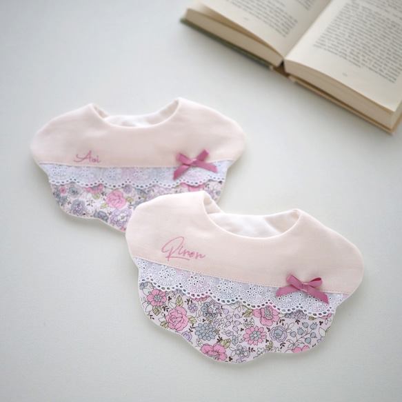 花びらレーススタイ☆YUWA花柄ピンク 花びらレーススタイ☆YUWA花柄ピンク 花柄 YUWA スタイ ୨୧ 刺繍 お名前