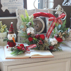 クリスマスカラーのリースブーケ＆ブートニアセット アート