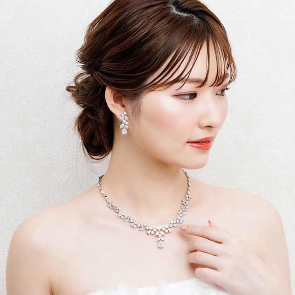 DN62 ジルコニア ダイヤモンド風 ビジュー Vライン 前撮り お色直し