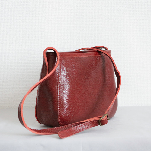 限定セール』ソフトな本革ショルダーバッグ斜め掛け出会いミニバッグ