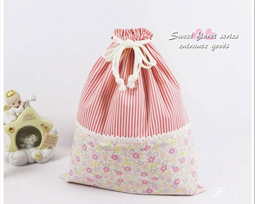 New▷ 巾着袋 体操服入れ お着替え袋 L 35×30 小花 ピンク 体操