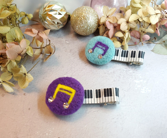 【琴鍵上的音符】系列-3 紫色音符羊毛氈兒童髮夾 第2張的照片
