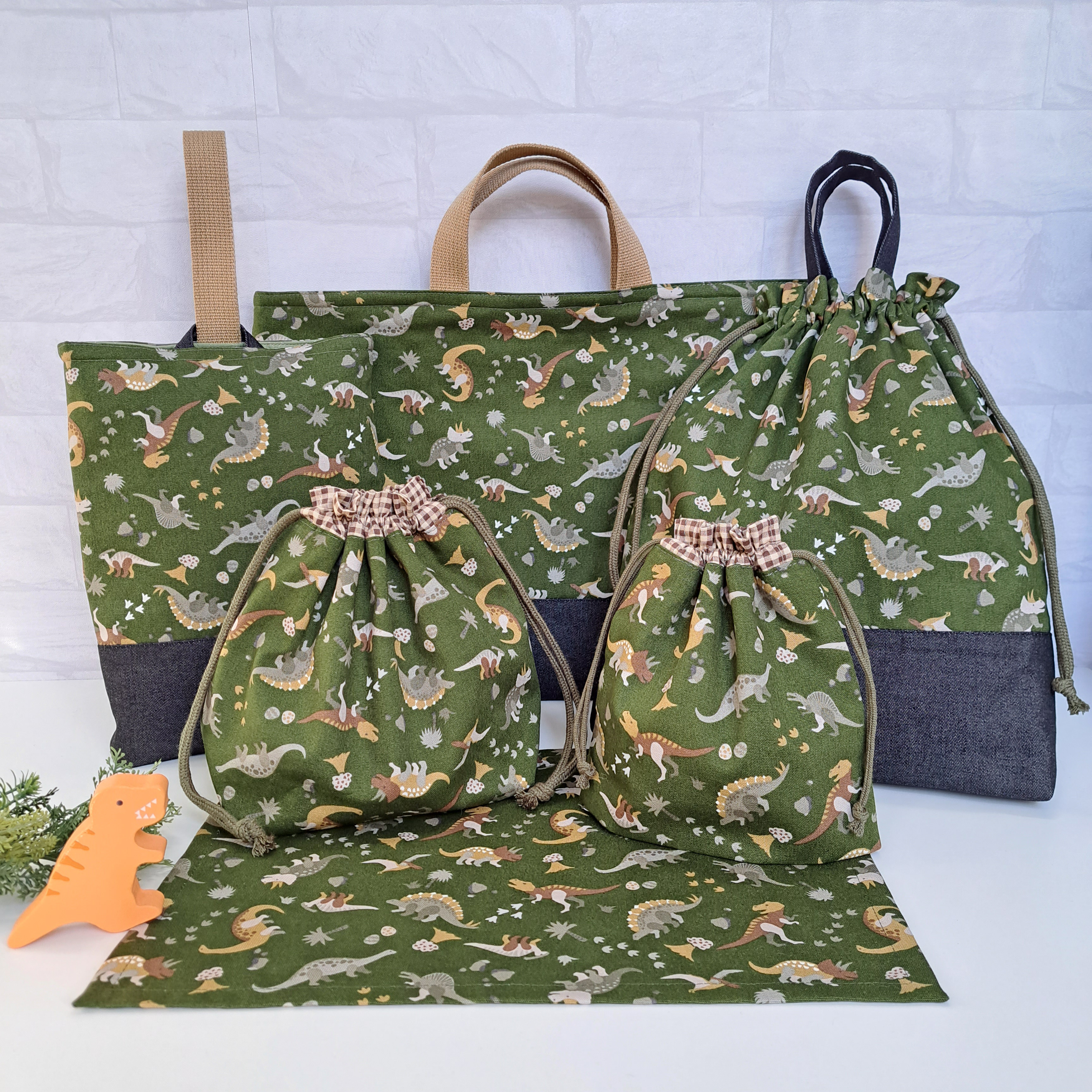 恐竜の入園６点セット