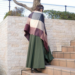 已售出 1,500 多件 *再次上架 x 6 次 [自由排列裙子] 一舉一動都展現美麗的輪廓 *圓形裙子 *綠色 第11張的照片