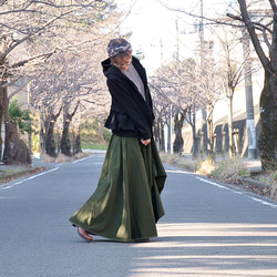 已售出 1,500 多件 *再次上架 x 6 次 [自由排列裙子] 一舉一動都展現美麗的輪廓 *圓形裙子 *綠色 第13張的照片