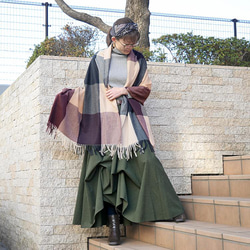 已售出 1,500 多件 *再次上架 x 6 次 [自由排列裙子] 一舉一動都展現美麗的輪廓 *圓形裙子 *綠色 第10張的照片