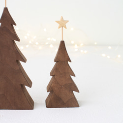 小さな木のクリスマスツリー〈ペアセット〉｜ウォールナット｜木製インテリア雑貨 6枚目の画像