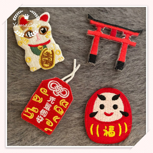 おまねこワッペン　未開封 L38】シール/刺繍アイロンワッペン両用タイプ 「招き猫・鳥居