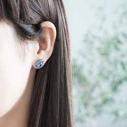 14KGF pierced earring with abalone shell. 第3張的照片