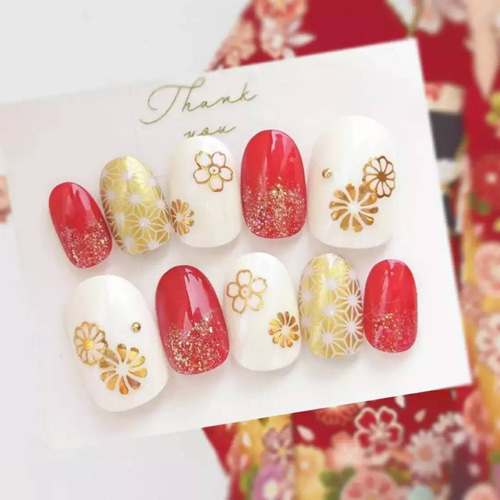 【No.015】ネイルチップ♡成人式・和柄・前撮り・お花【ロング料金込】 93赤フラワーネイルチップ成人式/振袖/和装/着物結婚式前撮り和柄