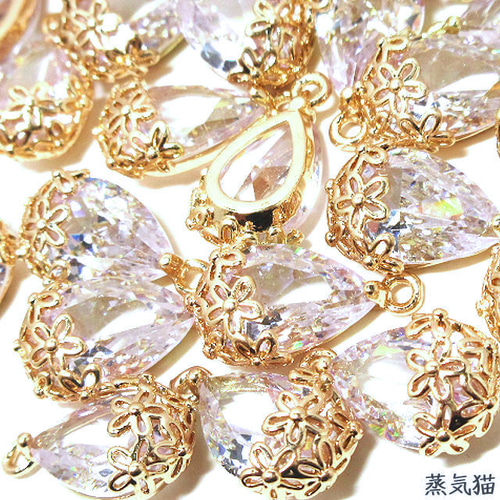 しずくフラワー ガラスチャーム ゴールド 4個【雫 花ピアス イヤリング