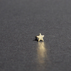 K18 star 1/2 pierce 5枚目の画像