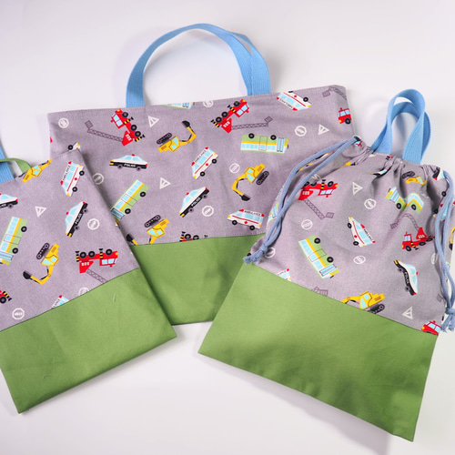 働く車　おしゃれ　レッスンバッグ　ハンドメイド 男の子　入学　入園　上履 入園入学セット☆男の子☆はたらく車のレッスンバッグ☆靴袋 レッスン