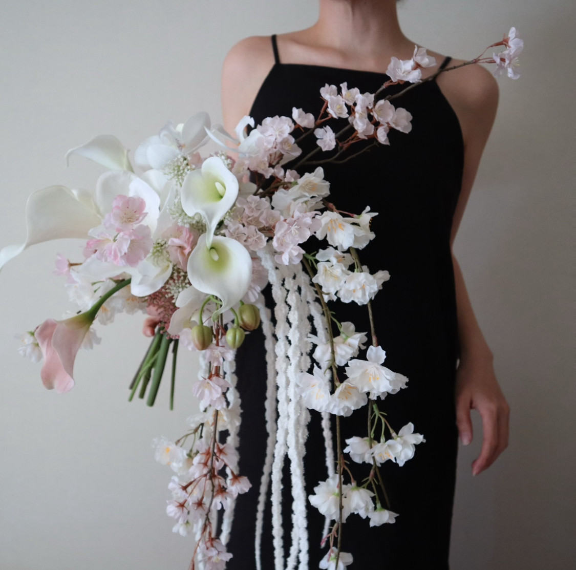 上品な大人色の桜と流れるデザインで魅せるブーケ♡ アーティフィシャルフラワー