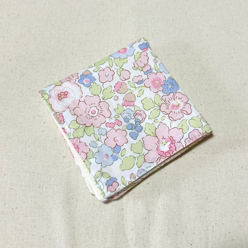 受注制作】リバティ＊ベッツィ ピンクラベンダー ハンカチ