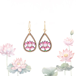 初売り！ハンドメイド✨可憐な蓮の花ピアス❣️ 初売り！ハンドメイド✨可憐な蓮の花ピアス❣️