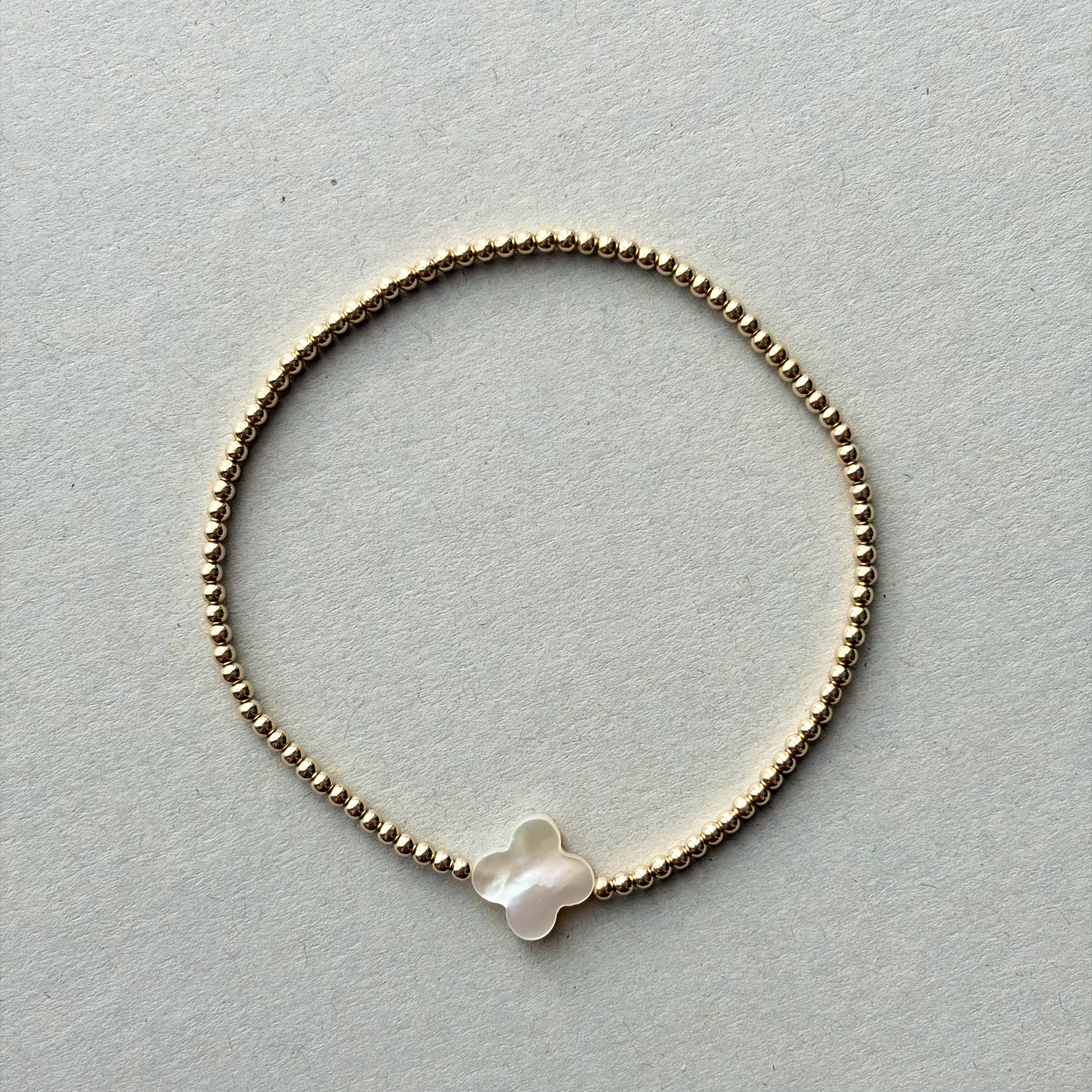 【14kgf】白蝶貝 光の花（ひかりのはな）極細2mm ビーズブレスレット スキンジュエリー 金属アレルギー対応 華奢