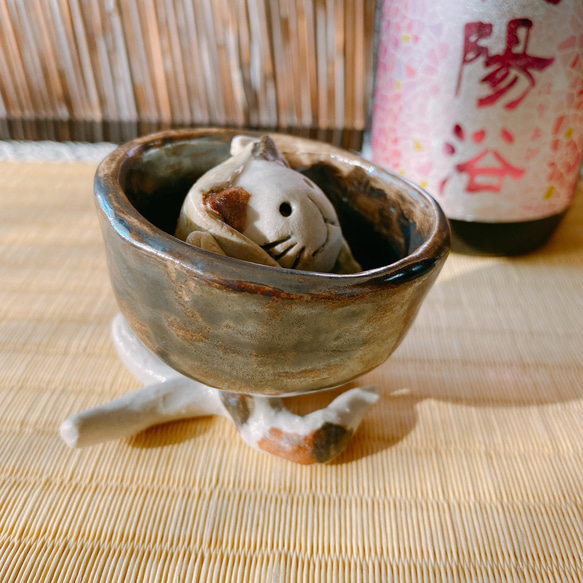 【情人節禮物】我在碗裡完全放鬆了，但它不是伸出來的嗎？ Nekomata no Gui 咆哮妖怪陶器 第4張的照片