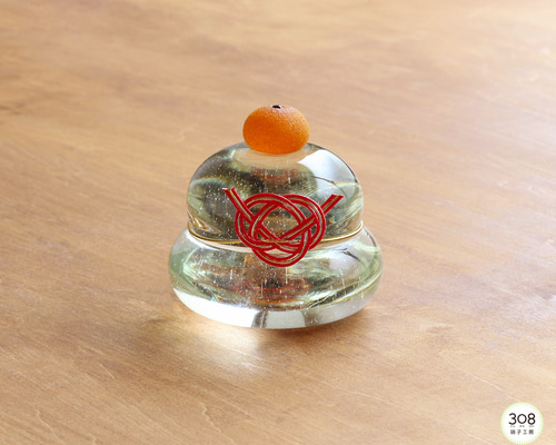 つやつやガラスの鏡餅【台座無し】 鏡餅 308硝子工房 通販 8110990