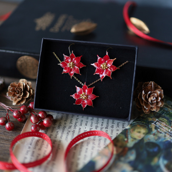冬季盛開⁂ 一品紅耳環/耳環/無洞耳環 聖誕節 12 月 出生月份花 第8張的照片