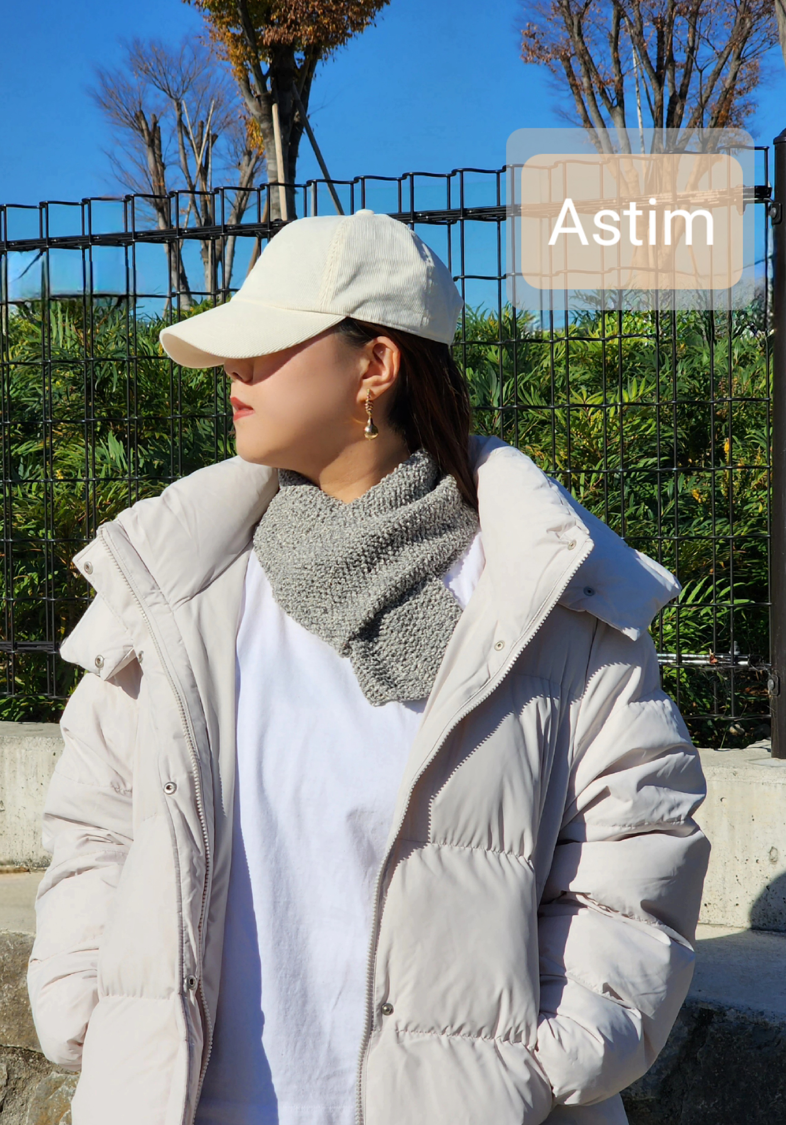 Y9M【クリスマスギフト】上質なイタリア製シルク混ネップヤーン/軽やかライトグレーのコンパクトマフラー【送料無料】