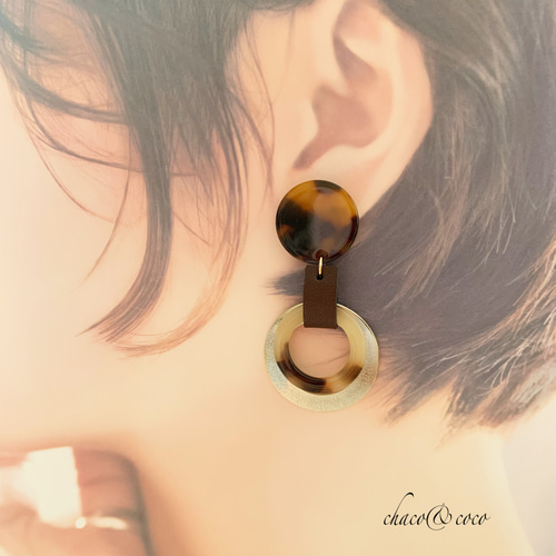 べっ甲柄パーツ＆クラフトレザーのピアス/イヤリングG イヤリング・ノンホールピアス chaco＆coco 通販｜Creema(クリーマ) 8125580