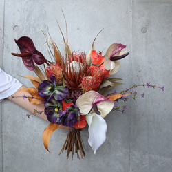 プロテアとアンスリウムのワイルドブーケ♡ 白無垢 ウェディング  