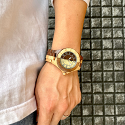 【木製腕時計】EINBAND Meer ダイバーウォッチ 木の時計 天然ウッド クルミ＆メイプル【42mm】 6枚目の画像
