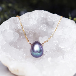 ☆オーロラグレイ淡水真珠のドロップ一粒ネックレス　～Felicia 10枚目の画像