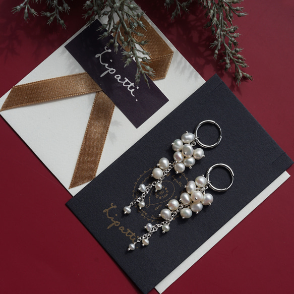 白色紫藤穿孔耳環，淡水珍珠，醫用不銹鋼，耳環可選 - 白色紫藤 第4張的照片