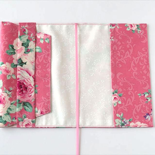 ロココ調ブックケース（ピンク）