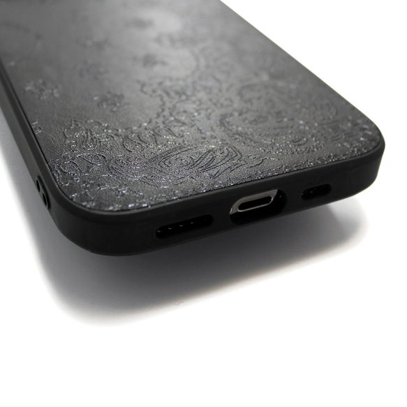 【iPhone16pro/15/14/13/13mini/12~】特殊エンボス加工レザーケースカバーペイズリー×ブラック 9枚目の画像
